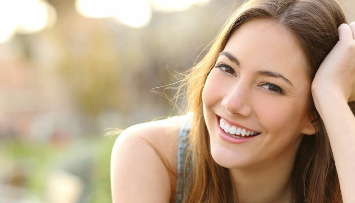 7 easy teeth whitening remedies to try