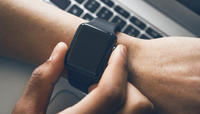 15 Hidden Apple Watch Hacks to Learn Today